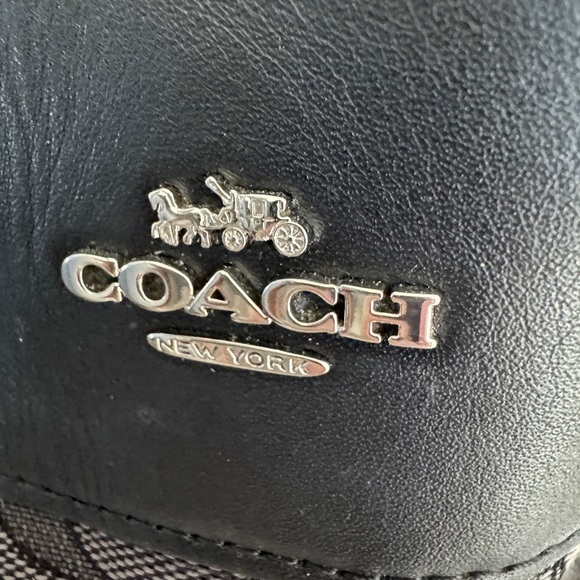 COACH  TOTE F27579 /HAND BAG EUC Black Leather and Canvas. - Picture 2 of 15